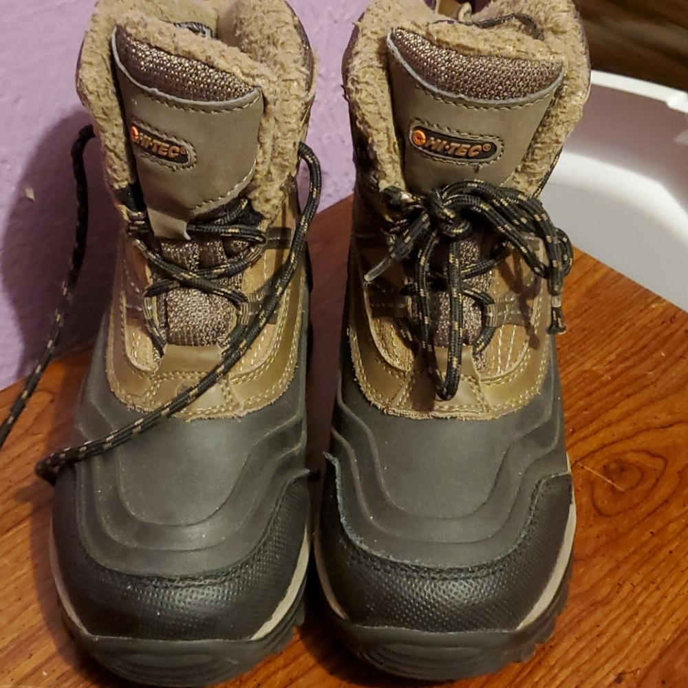 Hi-tec winter boots